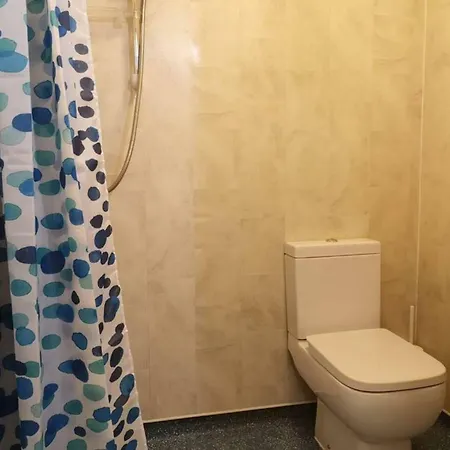 Studio Flat Off Gloucester Road * Bristol
